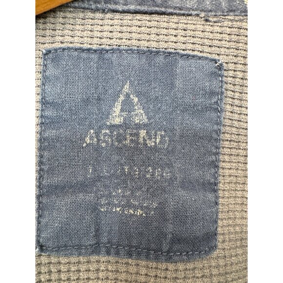 Ascend Mens Flannel Shirt Sz XL? Navy Plaid Lined Thermal Heavywt Rugged Outdoor - Picture 4 of 10